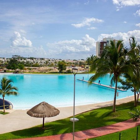 Departamento En Cancun Con 7 Albercas Tipo Playa Y Laguna Exteriér fotografie