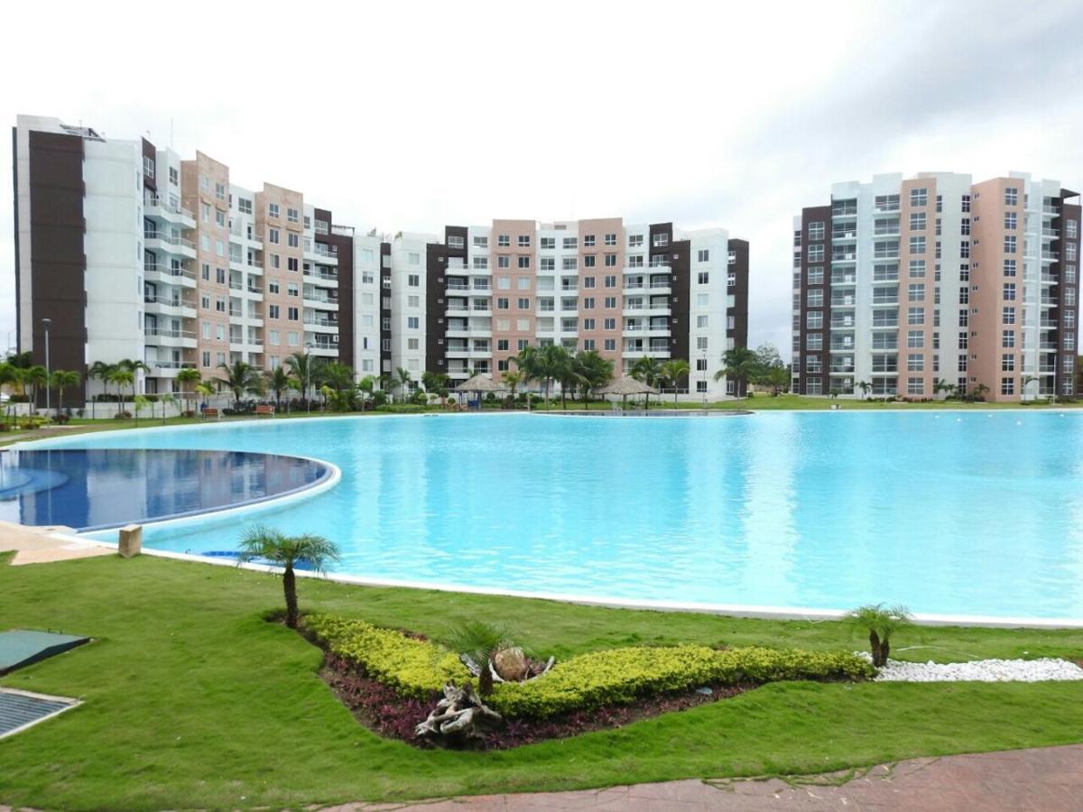 Departamento En Cancun Con 7 Albercas Tipo Playa Y Laguna Exteriér fotografie